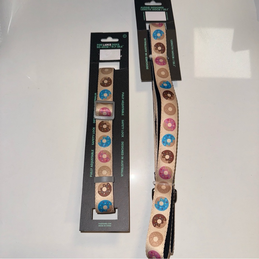 NEW (L) FuzzYard Dog Collar & Leash for Pets Colorful Donuts Pattern for Pets
